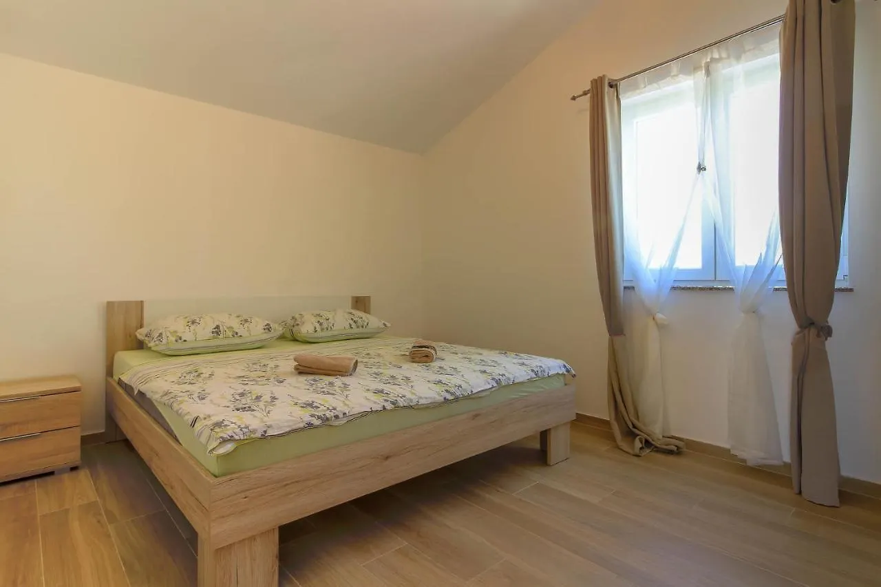 New Villa Seve II With Pool, Near The Town Center, 3Km From The Beach Pula Hırvatistan